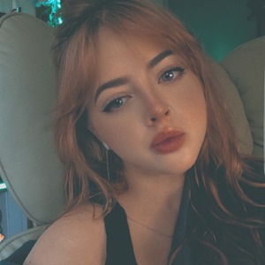 DeceptiveDamsel